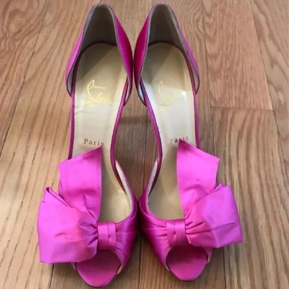 Women’s Christian louboutin heels size 39 (US 8) - Picture 1 of 11